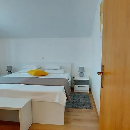Apartments Marijana Rab Town Room photo
