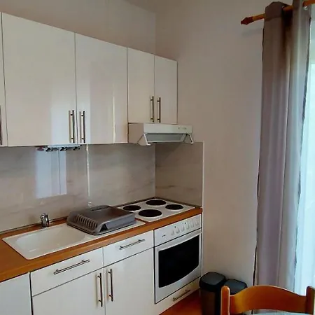 Apartments Marijana Rab Town Exterior photo